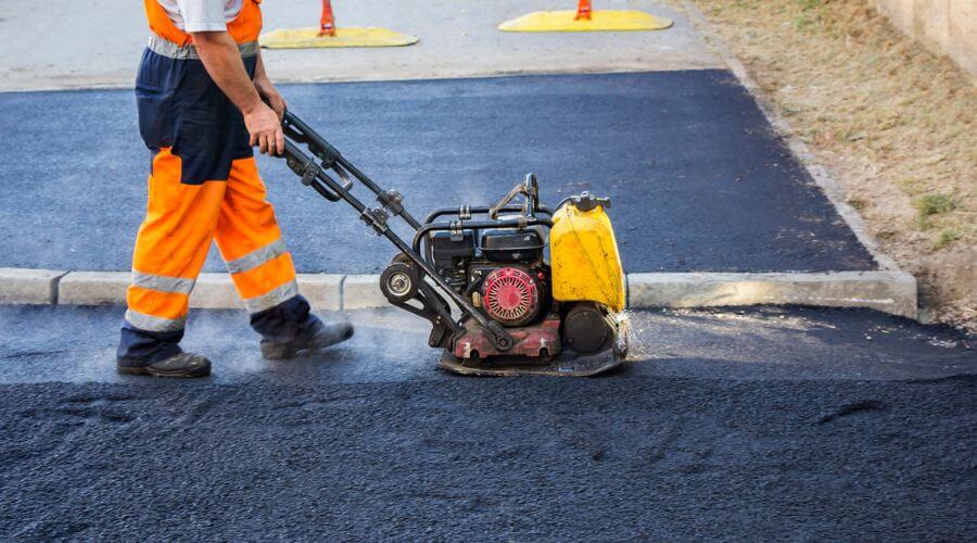 Professional gutter cleaning in Rush Springs, OK